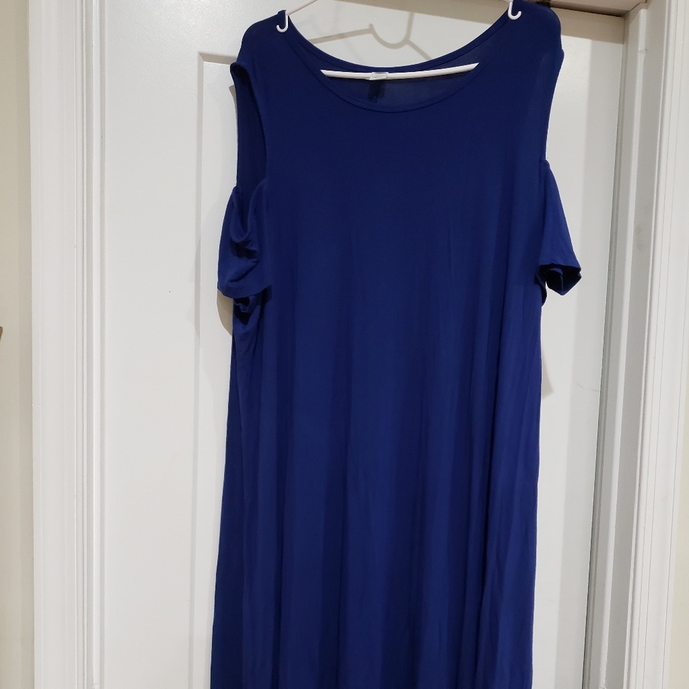 Cold shoulder blue dress